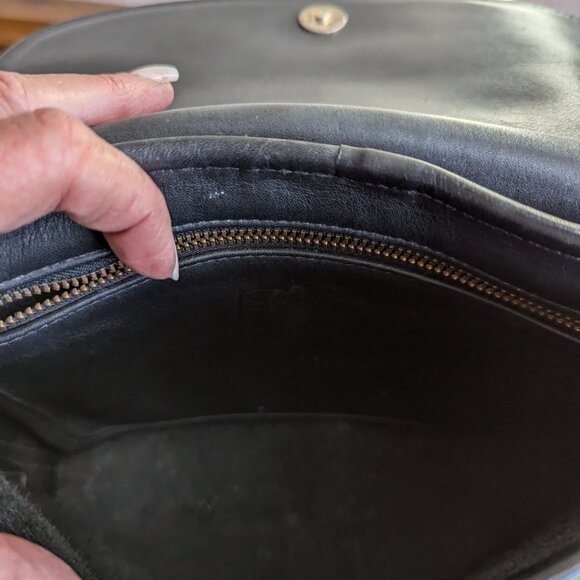 Coach 9807 Vintage Equestrian Small Flap Bag - Picture 6 of 13